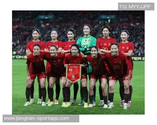 中国女足在温布利球场遭遇惨败英格兰队以8比0横扫对手