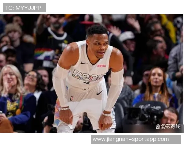 约基奇高效表现再接近三双全场16投11中贡献28分9篮板11助攻